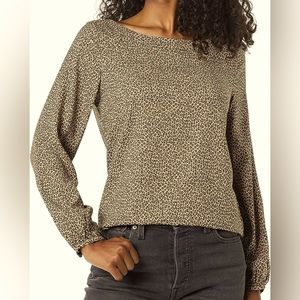 Amazon Essentials Women's Georgette Bateau Neck Blouson Sleeve Shirt #Posh464